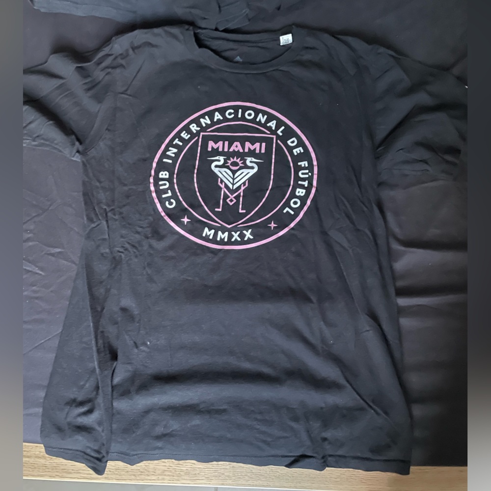 Miami soccer tee